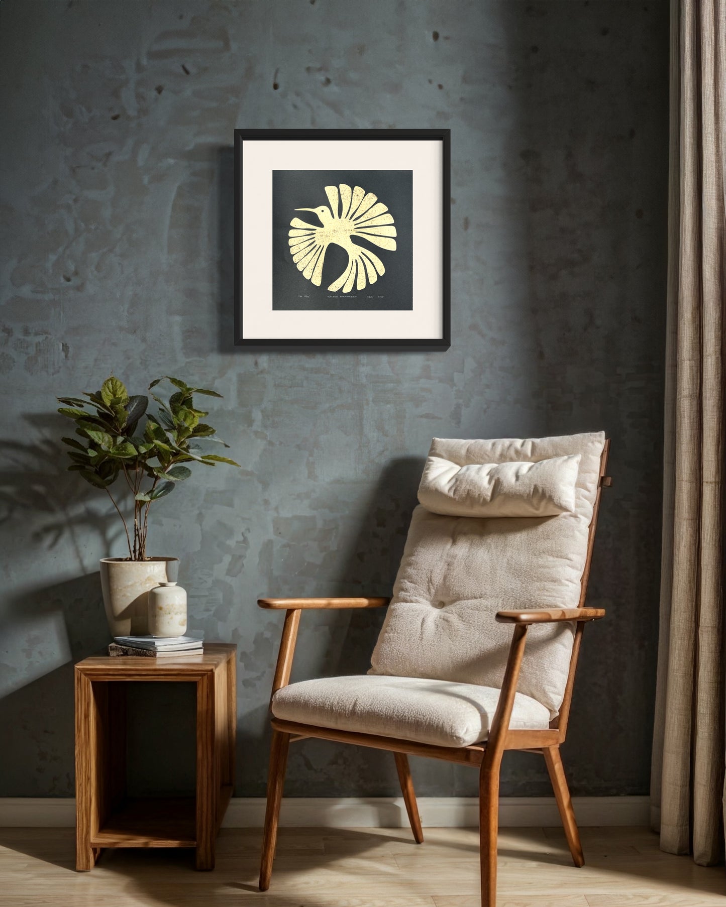 Golden Hummingbird - 14"